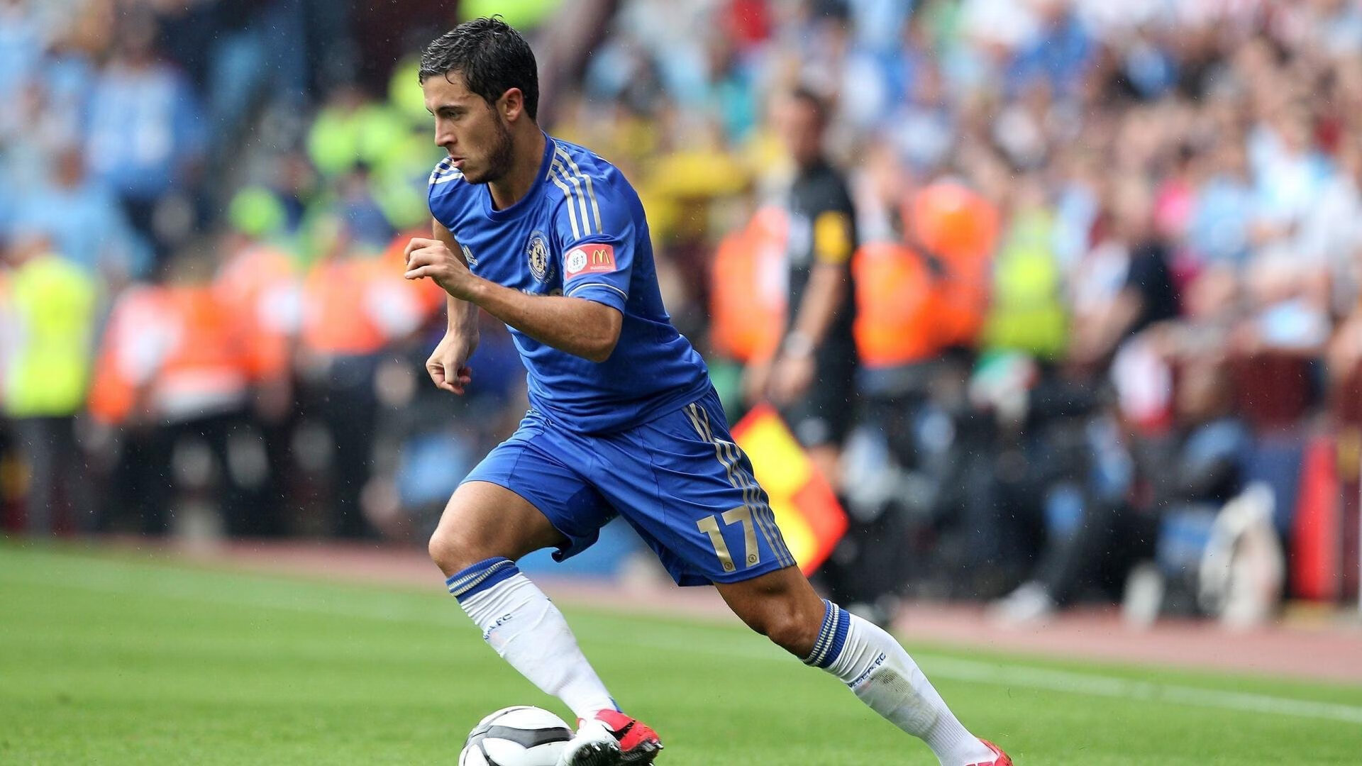 拉文存在感拉满，当凯尔特人绿衫军遇上猛龙，谁在主宰赛场？